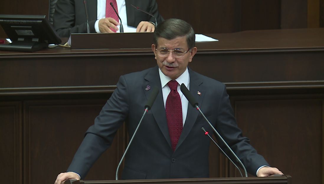Pirsa Kurd di bernameya Davutoglu de ye