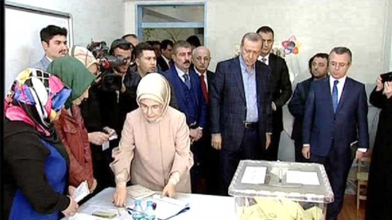 Erdogan: Em qebûl nakin bakurê Sûriyê di destê Kurdan de be