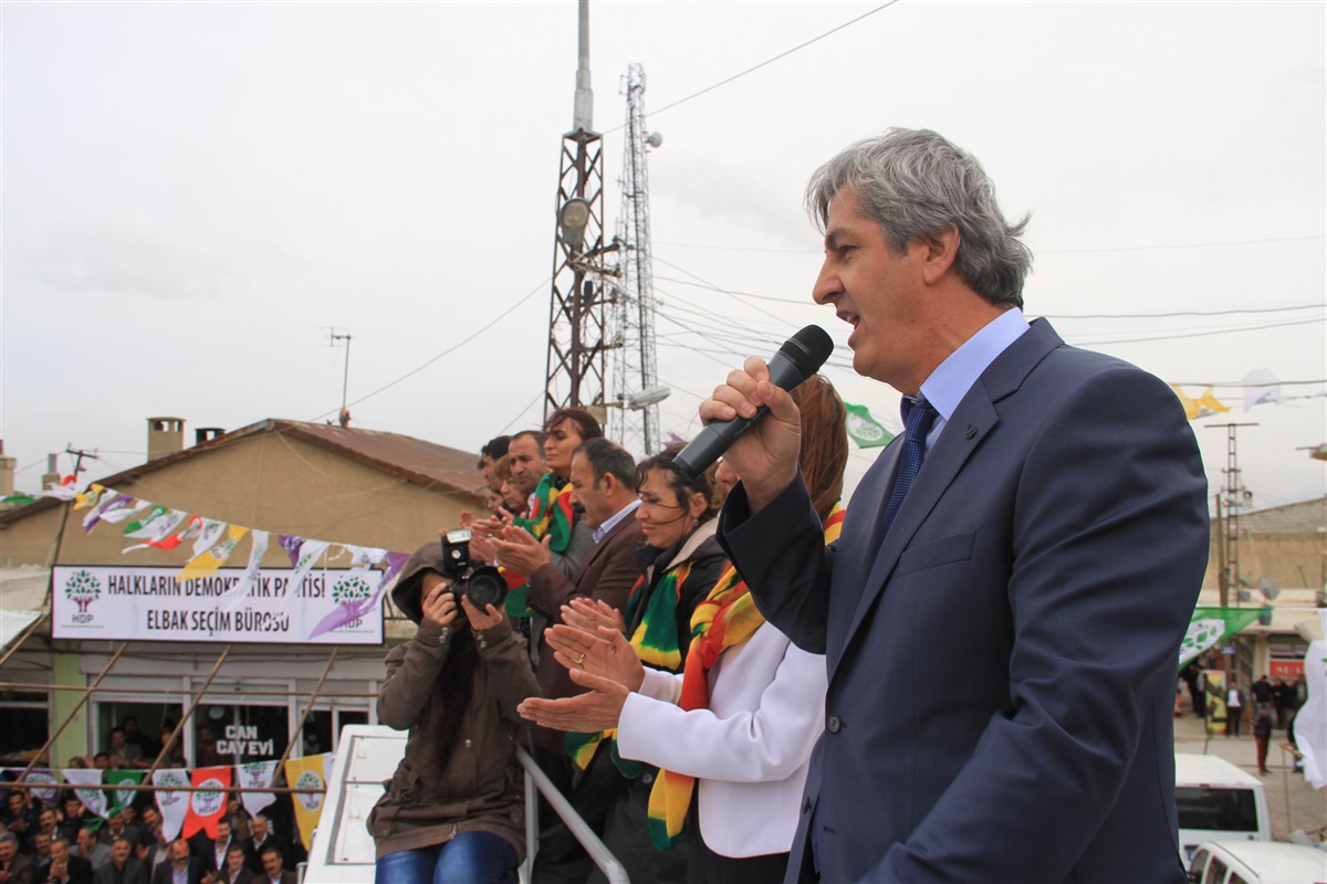 Parlamenteriya Lezgîn Botan di metirsiyê de ye