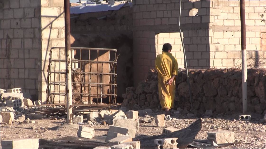 Welatiyên Hesekê gundên xwe ji mayînan paqij dikin