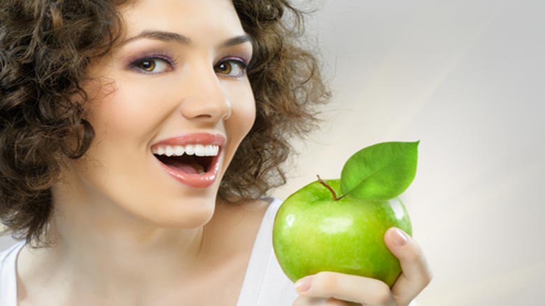 خواردنى يه‌ك سێو رۆژانه‌، له‌ پزيشك به‌دوور ده‌بيت