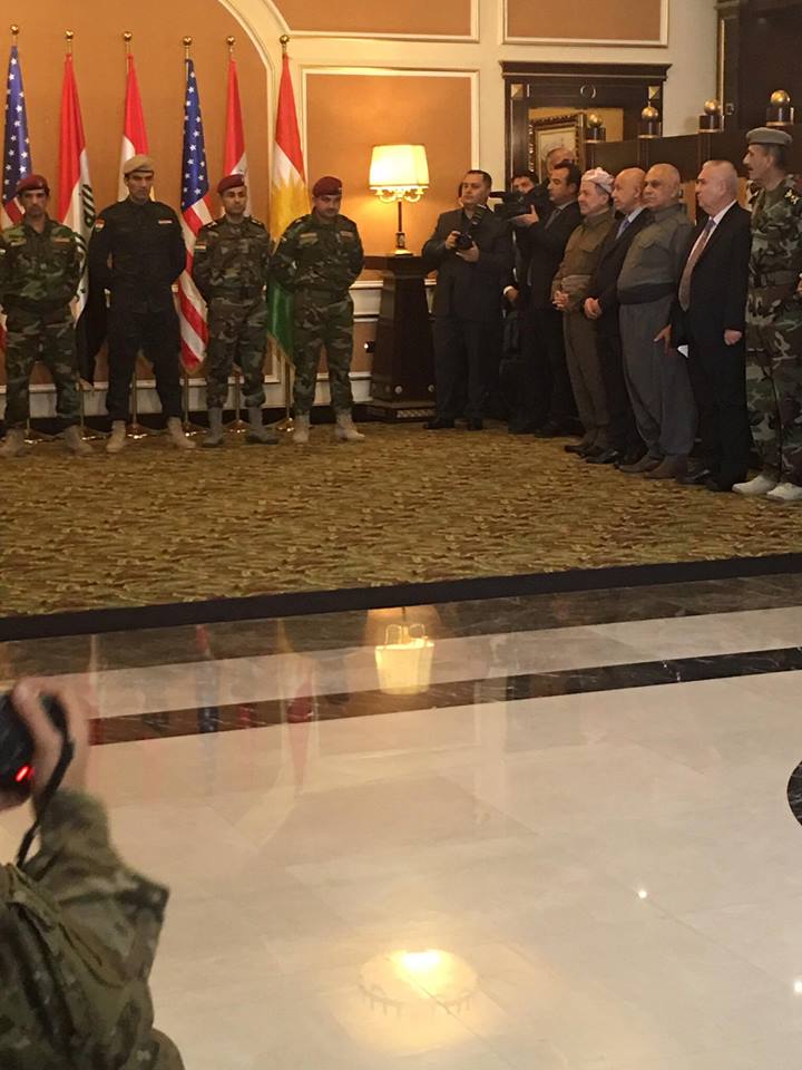 Bi wêne Karter mêdaliya zîrekbûnê bexşî 4 Pêşmergeyan kir