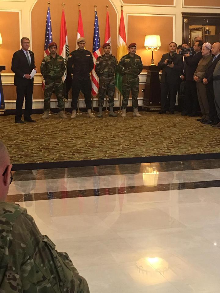 Bi wêne Karter mêdaliya zîrekbûnê bexşî 4 Pêşmergeyan kir