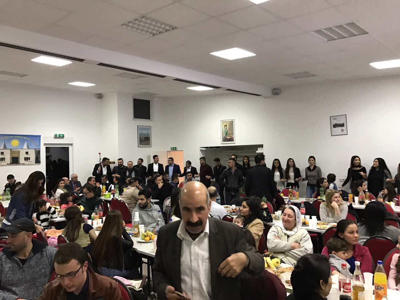 به‌ وێنه‌.. كوردانی ئێزدی له‌ ئه‌ڵمانیا به‌م شێوه‌یه‌ جه‌ژنی رۆژوویان پیرۆز كرد