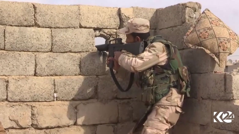 الجيش يستأنف هجومه شرقي الموصل وقوات أخرى تفتح جبهة جنوباً