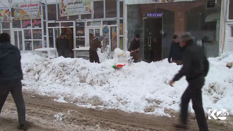 بالصور.. مناطق في كوردستان ترتدي حلة بيضاء بـ