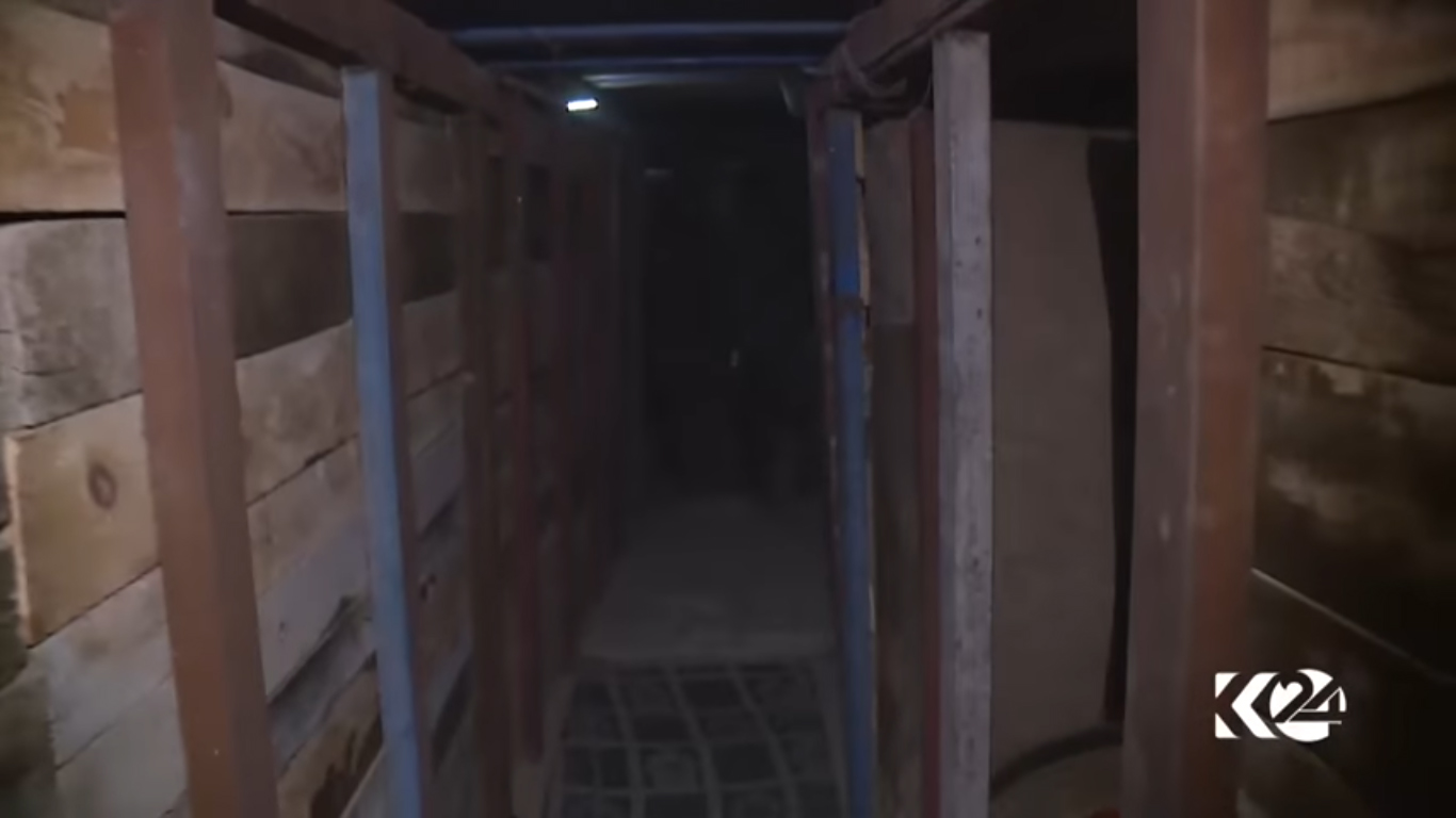 (بالصور).. البيشمركة تكتشف نفقا بـ