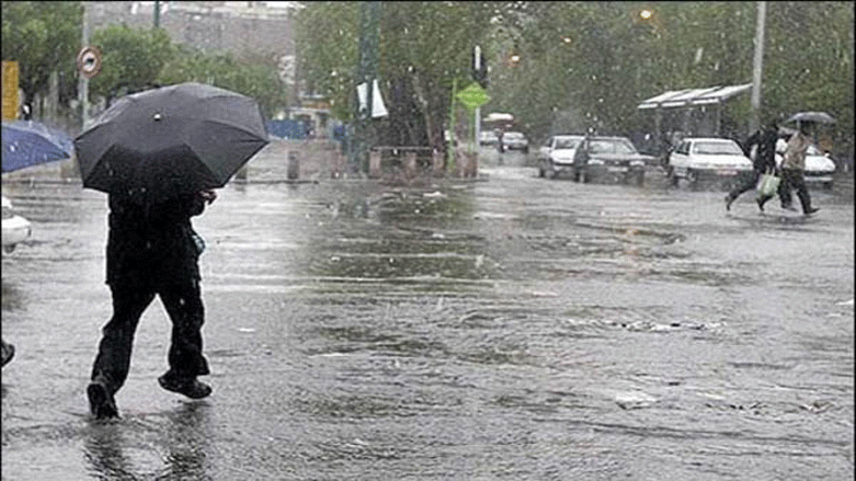 بەفر و باران دەست پێدەكات