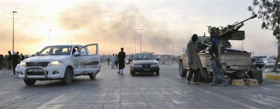 داعش 1600 ھاووڵاتی مەدەنی دەرفێنێ و منداڵانیش چەکدار دەکات