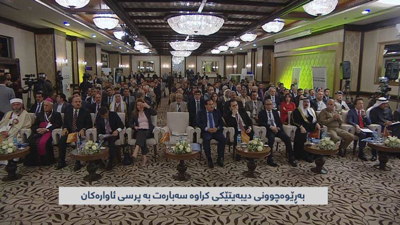 قه‌یرانی ئاواره‌ و په‌نابه‌ران له‌ دیبه‌یتێكدا