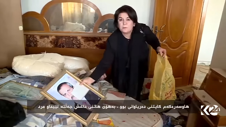بالفيديو.. مسيحية تعود الى بيتها بالحمدانية بعد سنتين من النزوح والمفاجأة؟