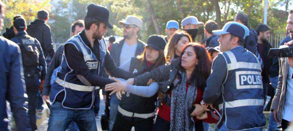 تونجەل دەخرێتە ژووری تاكە كەسی