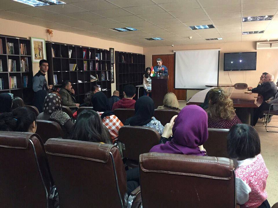 بە وێنە: دوای چوارساڵ بە كەسوكاره‌كه‌ی شادبووەوە