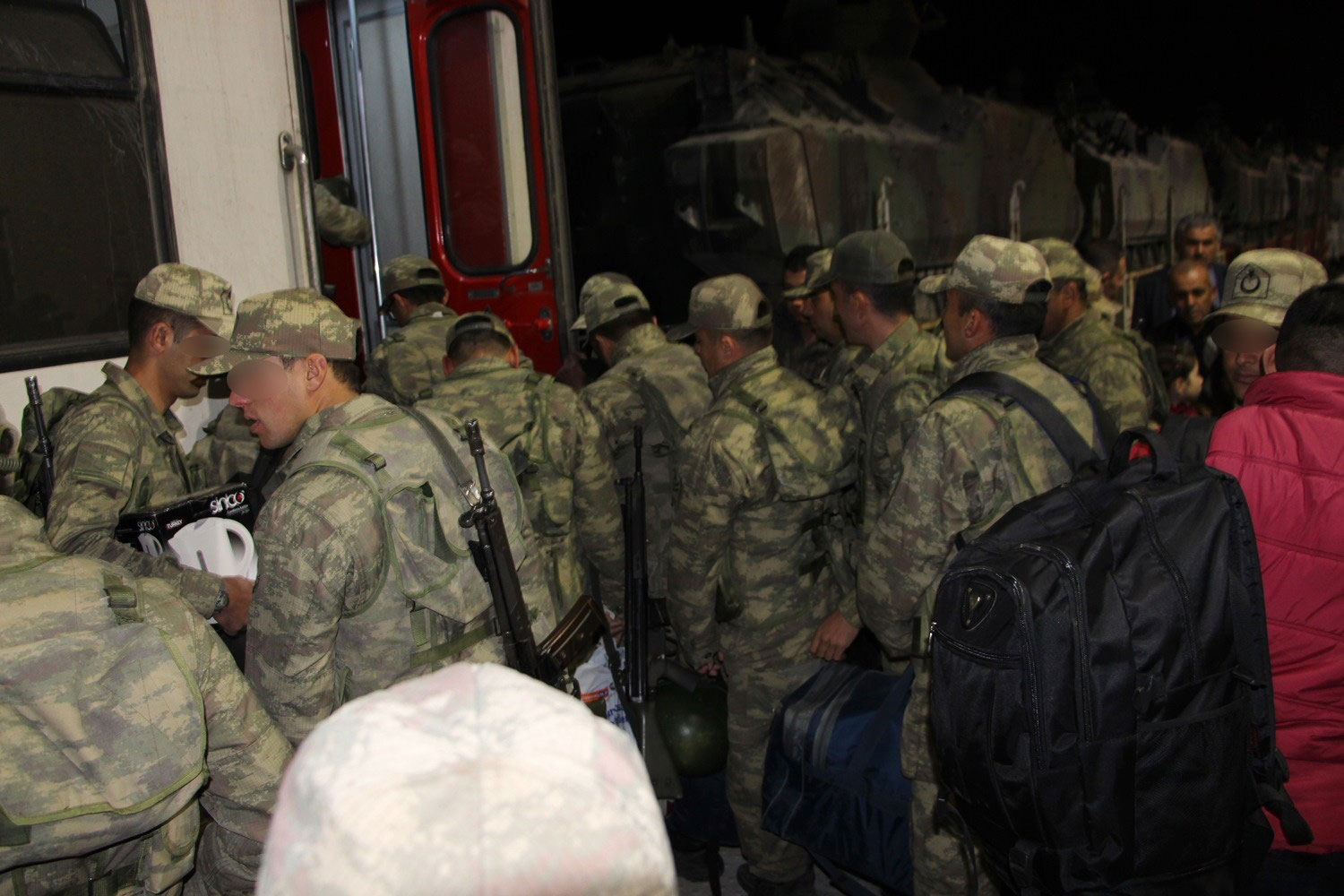 وێنه‌: توركیا ھێزی زیاتر رەوانەی سنوورەكانی كوردستان ده‌كات