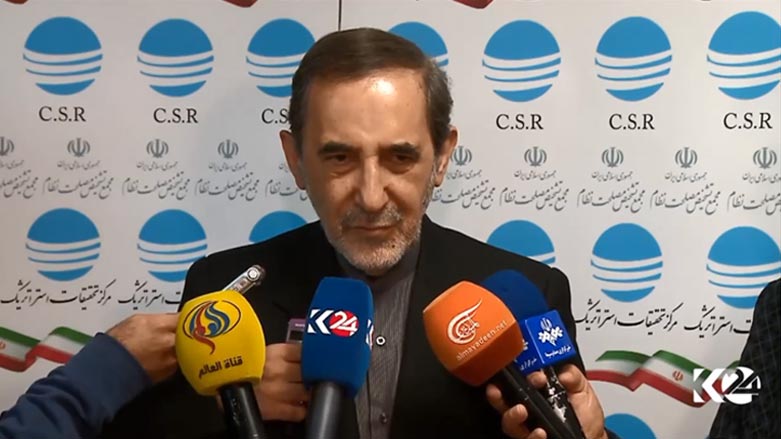 راوێژكارێكی خامه‌نه‌یی باس له‌ سه‌ردانه‌كه‌ی بارزانی ده‌كات بۆ ئێران 