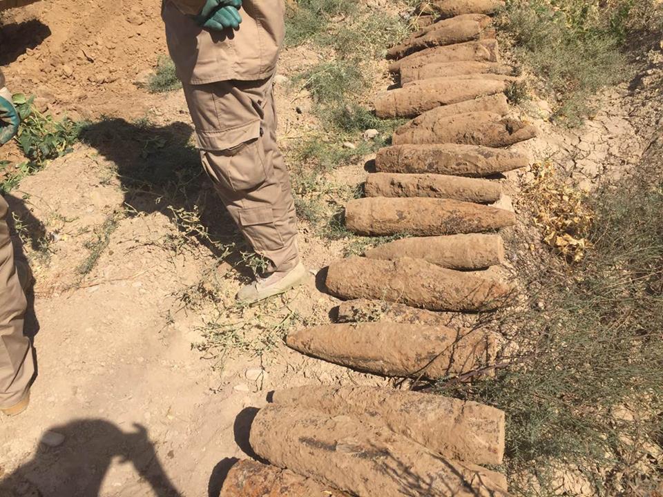 بە وێنە...لە گەرمیان جبەخانەیەكی چەك و تەقەمەنی دەدۆزرێتەوە