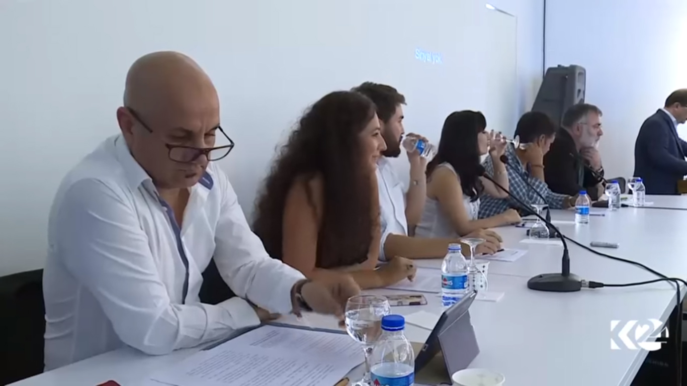 بالصور.. مؤتمر باسطنبول لتعريف العالم بماساة الايزيديين