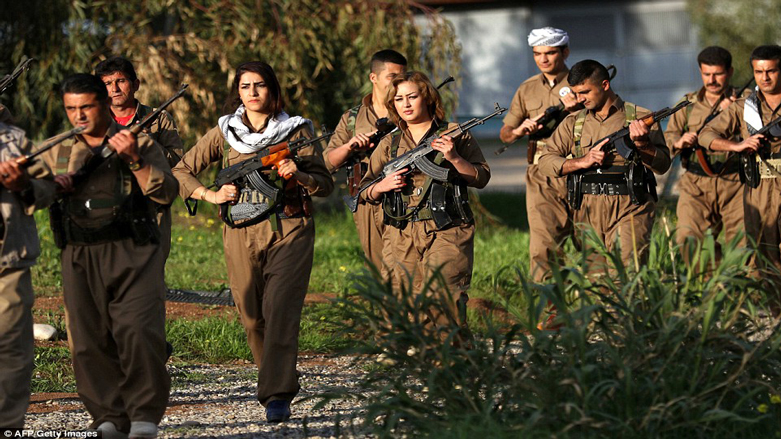 پێشمەرگەکانی دیموکرات لە سنوورەکان دەکشێنەوە