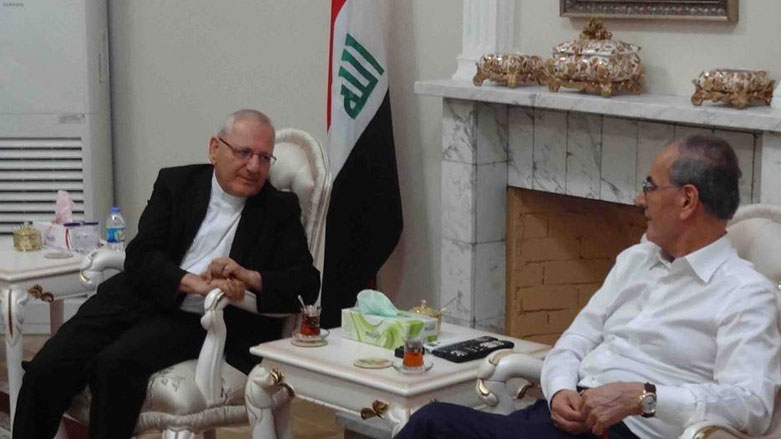 بطريرك الكلدان يعلن انقاذ 14 طالبة مسيحية بـ"معجزة" في غمرة هجوم كركوك