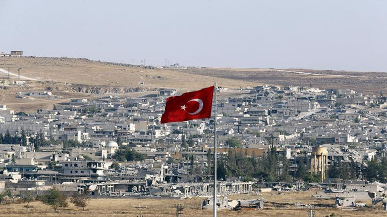 توركیا و سوریا خۆیان بۆ رووبه‌ڕووی سه‌ربازی ئاماده‌ دەكەن