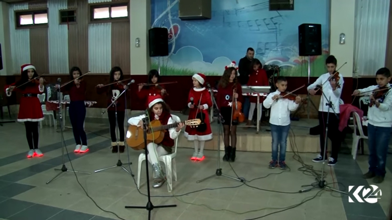 بالصور.. القامشلي تحتفل برأس السنة وتستذكر ضحايا العام الماضي