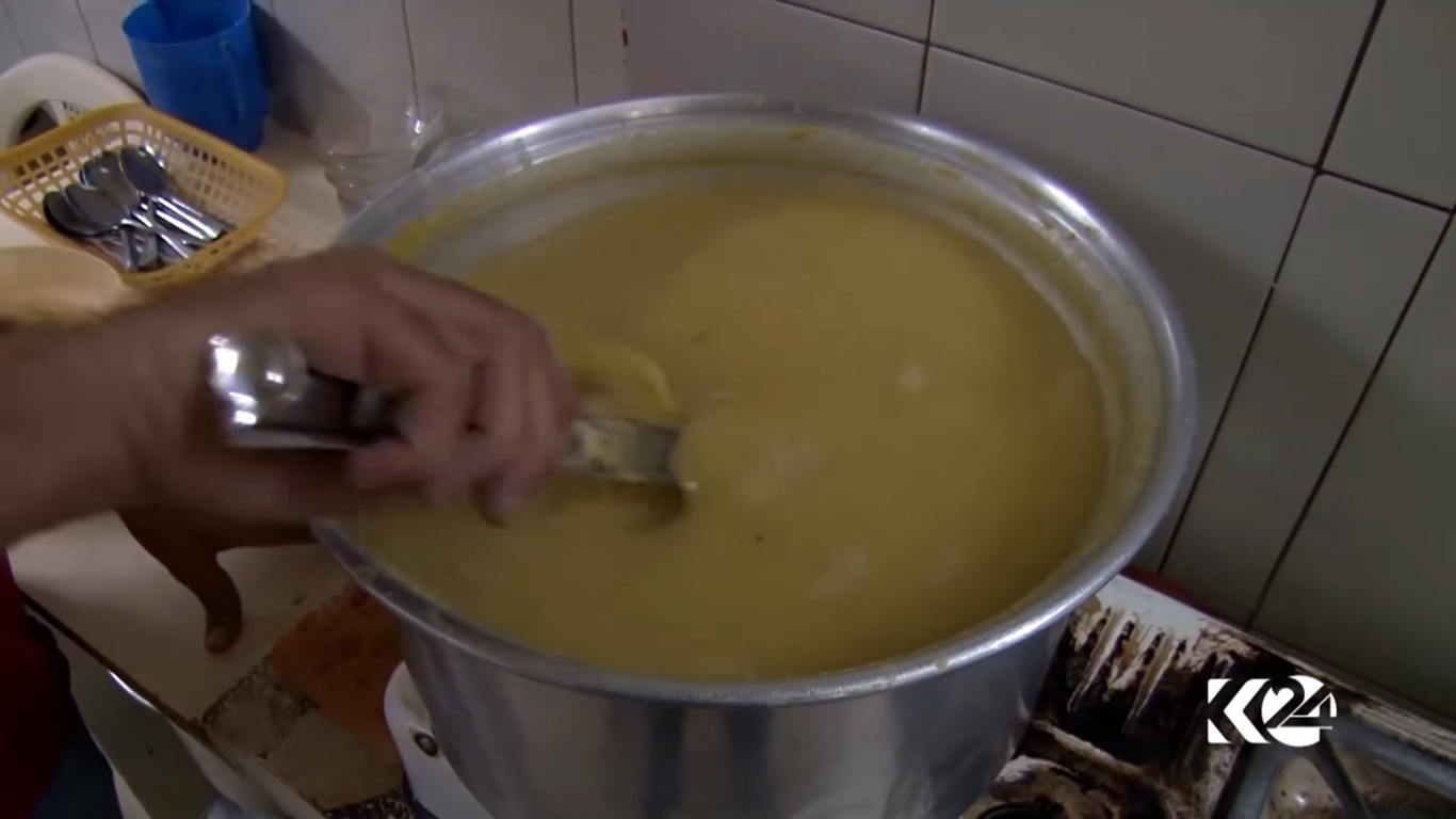 بالصور.. أقدم مطعم في القامشلي