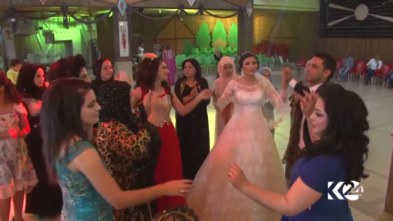 بالصور.. أعراس روج افا مستمرة رغم مأساة الحسكة