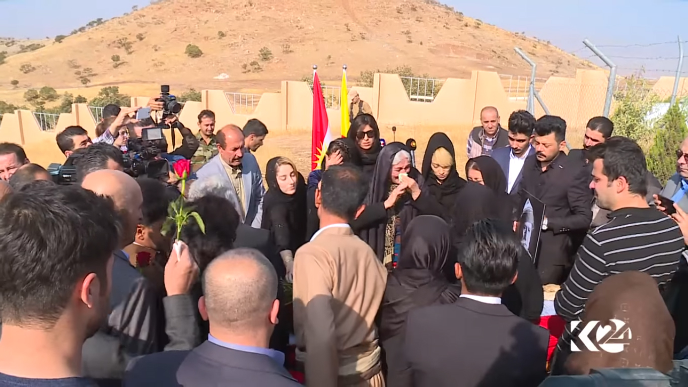 Bi wêne.. Merasîma binaxkirina helbestvanê Kurd Hêdî
