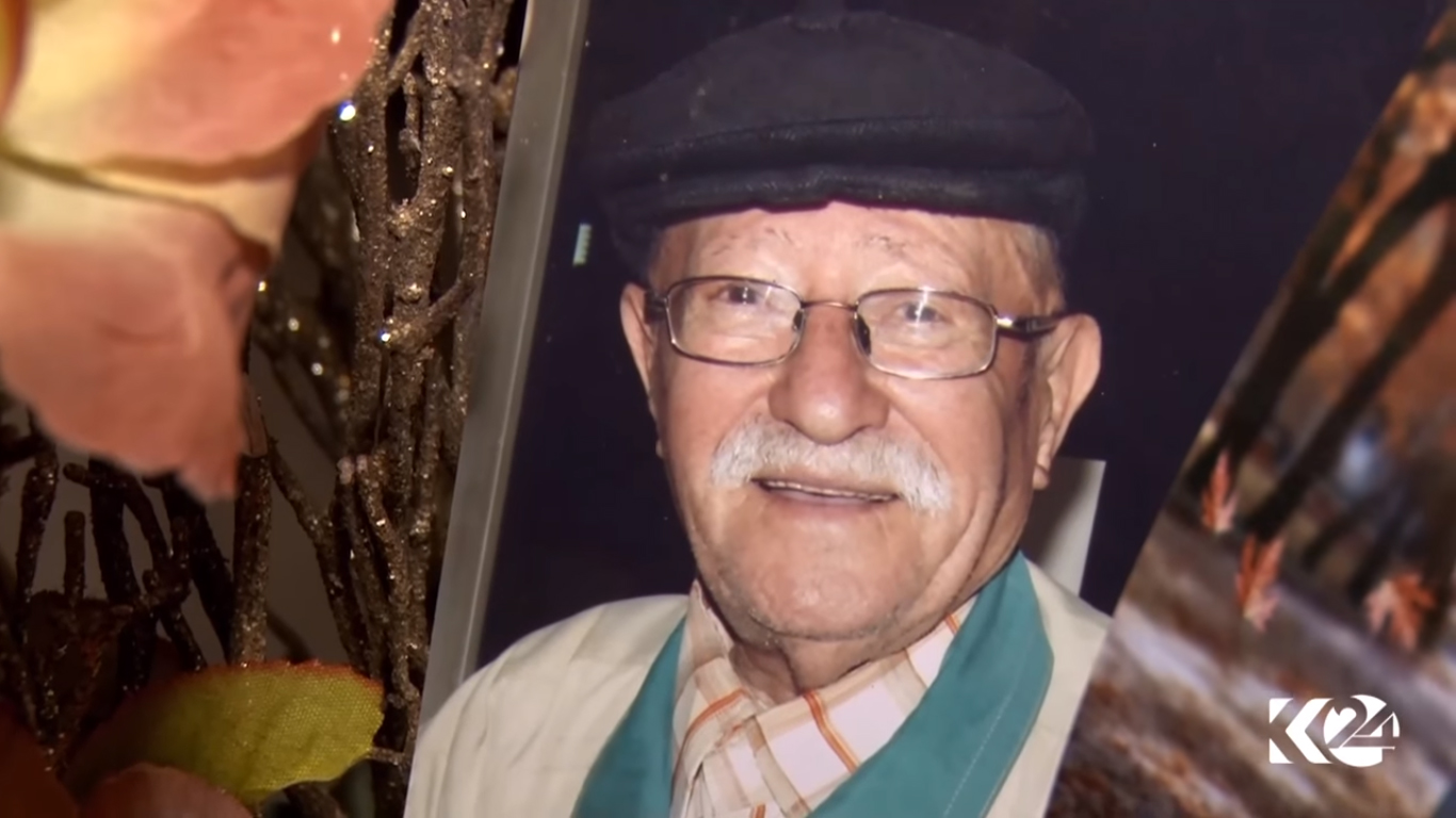 بالصور.. المصور الأقدم بالقامشلي