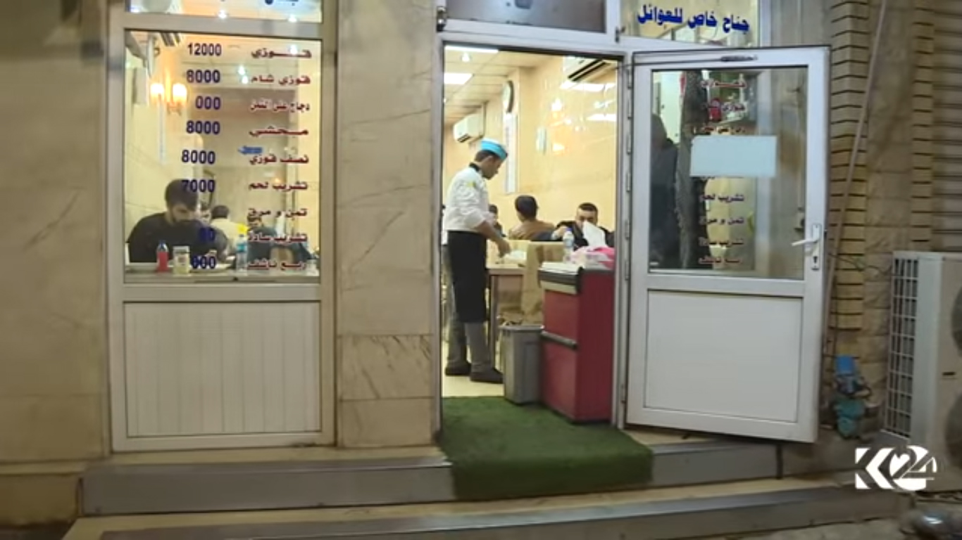 بالصور.. مطعم 