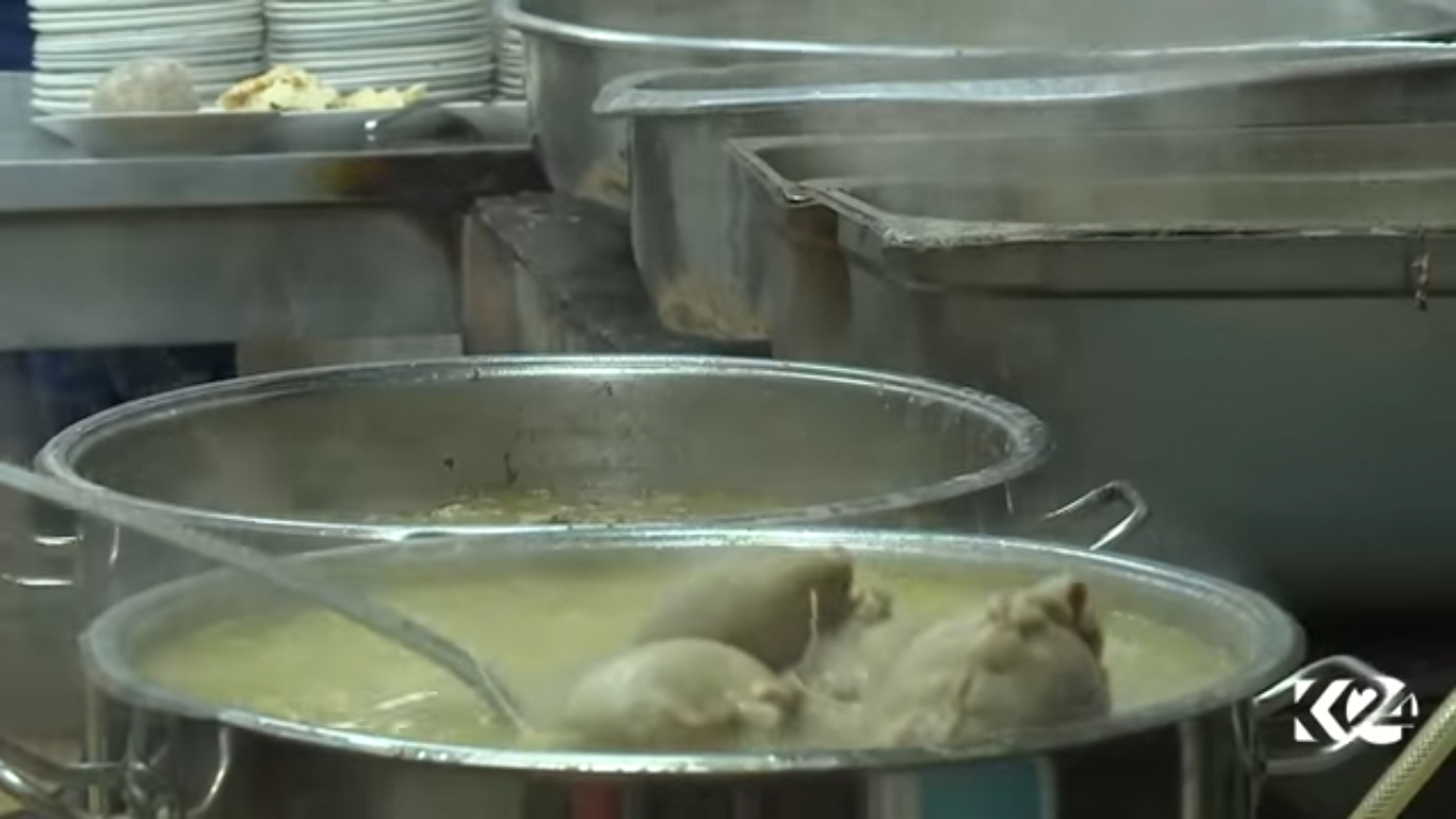 بالصور.. مطعم 