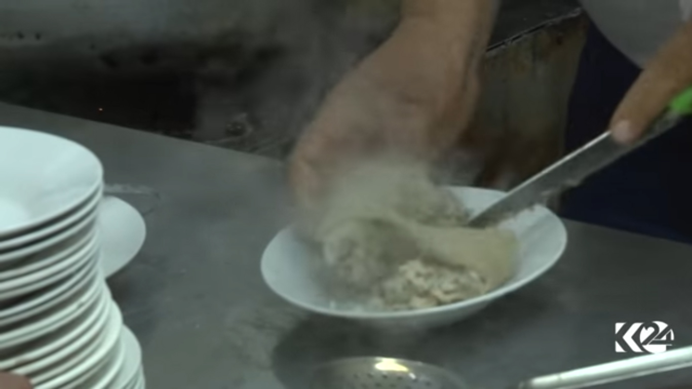 بالصور.. مطعم 