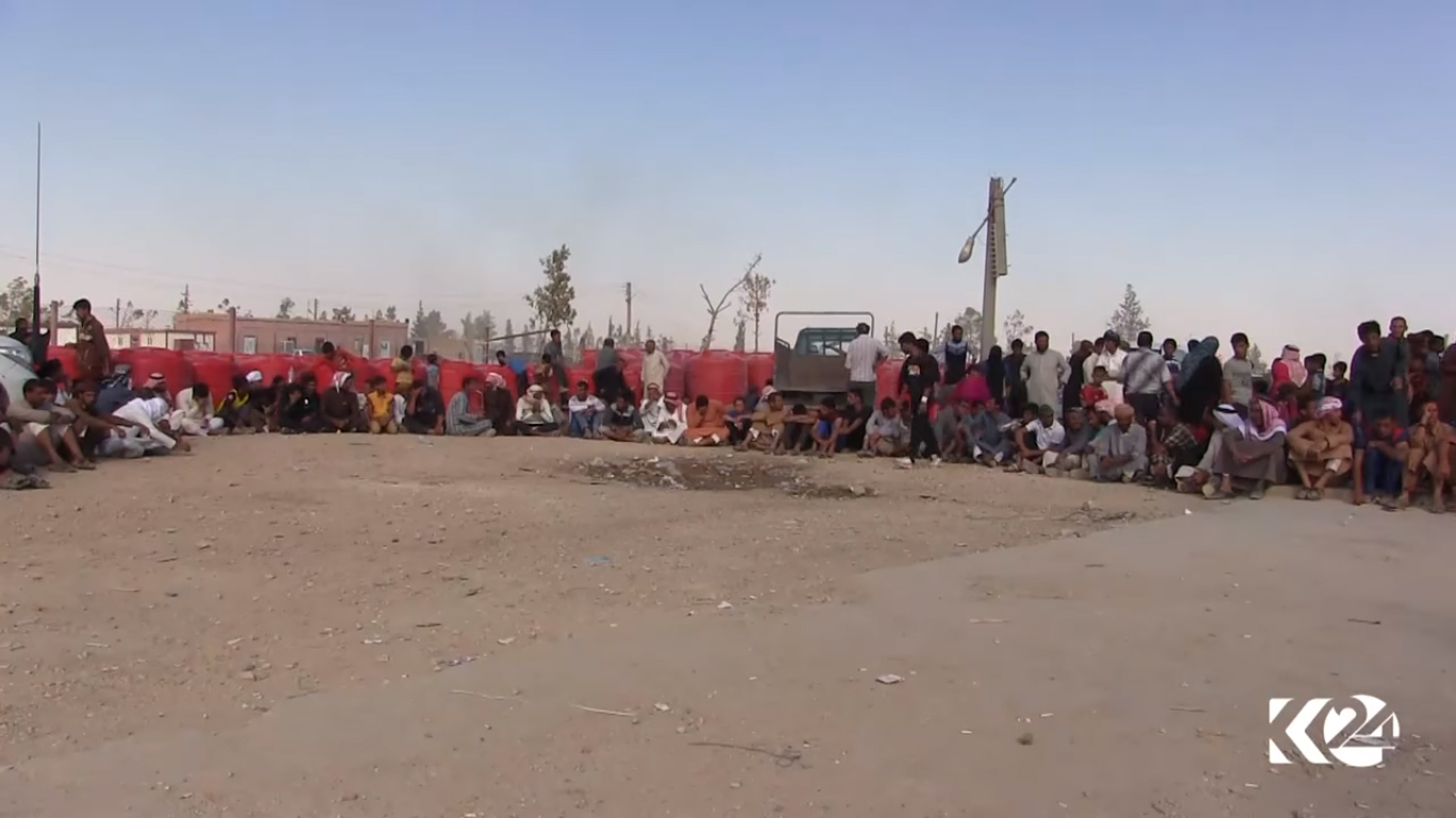 بالصور.. فارون من الموصل يعانون أوضاعا مأساوية في سوريا