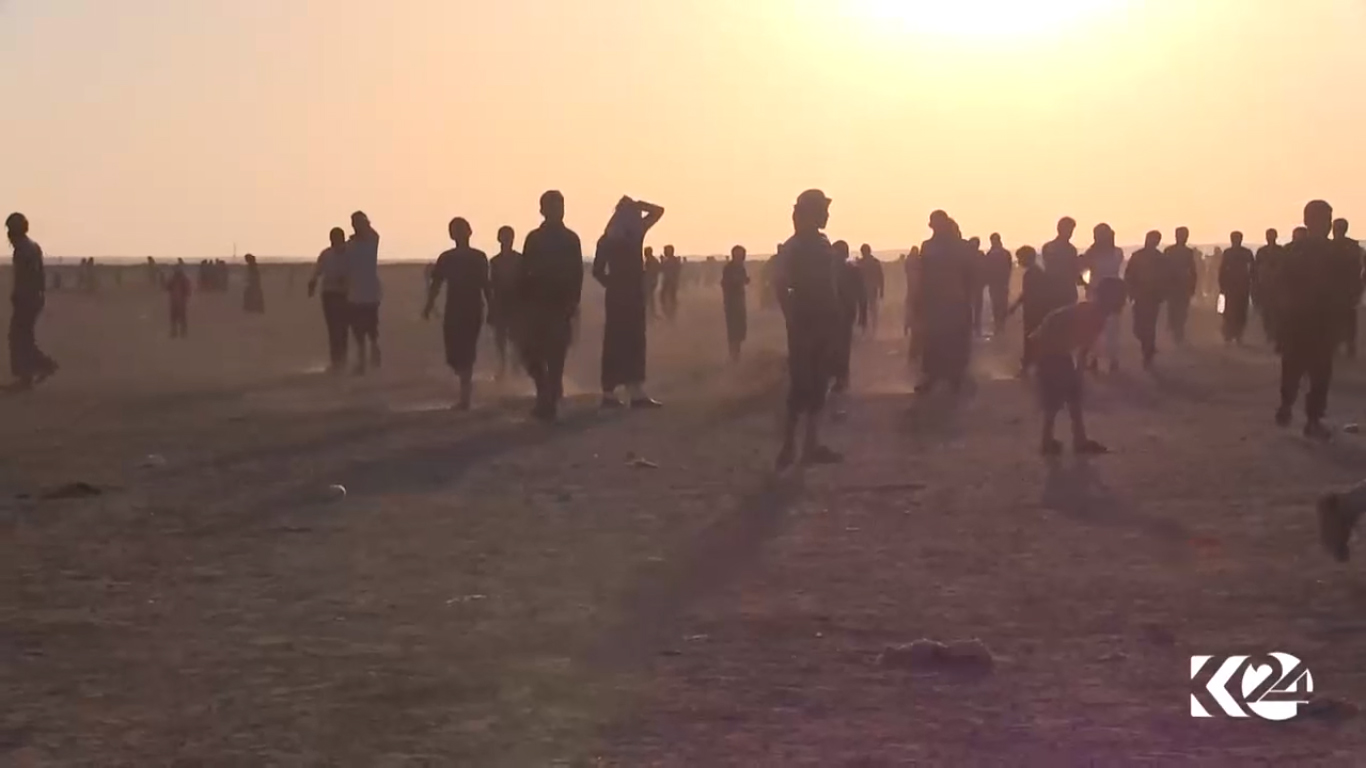 بالصور.. فارون من الموصل يعانون أوضاعا مأساوية في سوريا