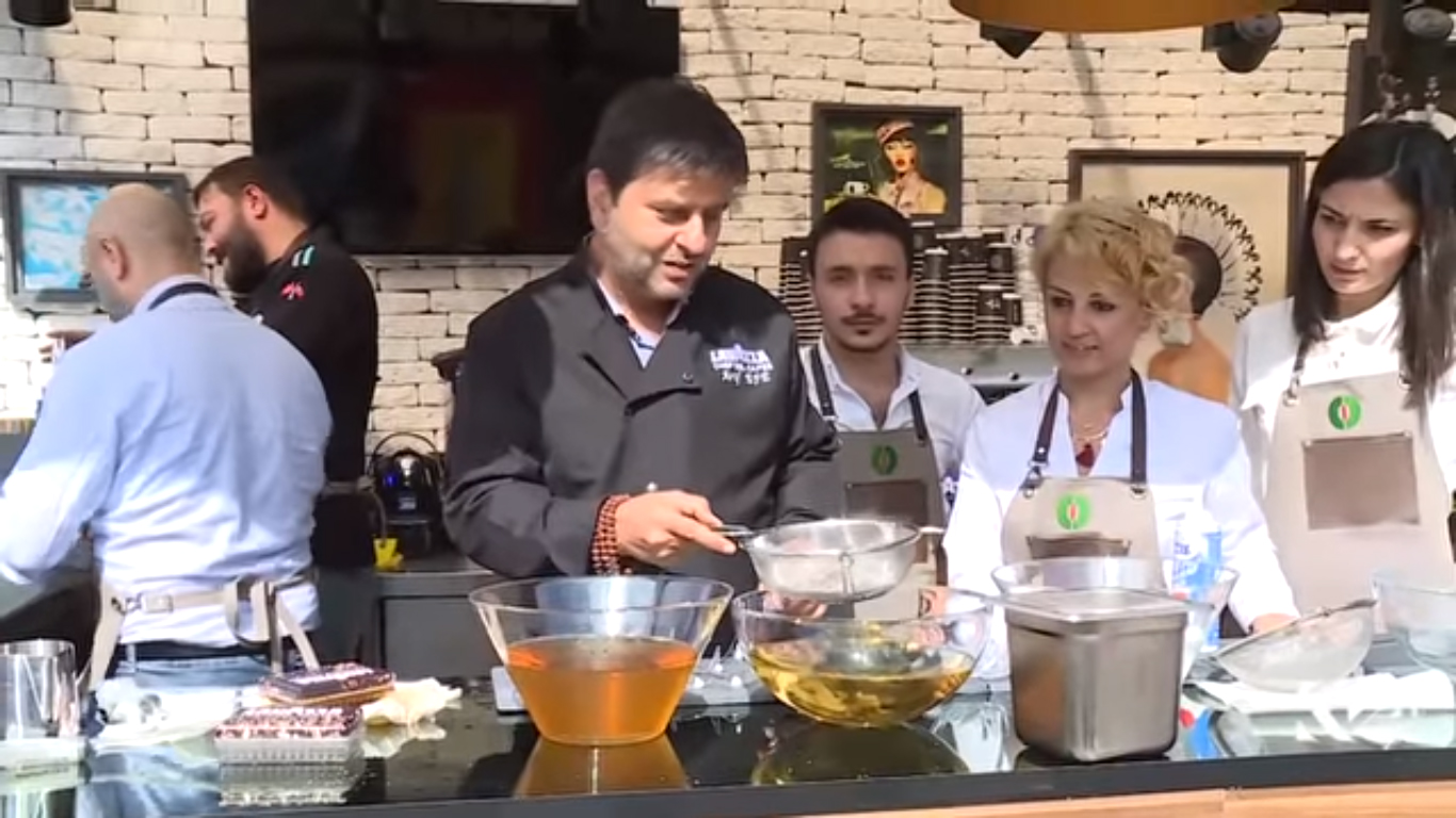 بالصور.. مهرجان القهوة بمدينة اسطنبول