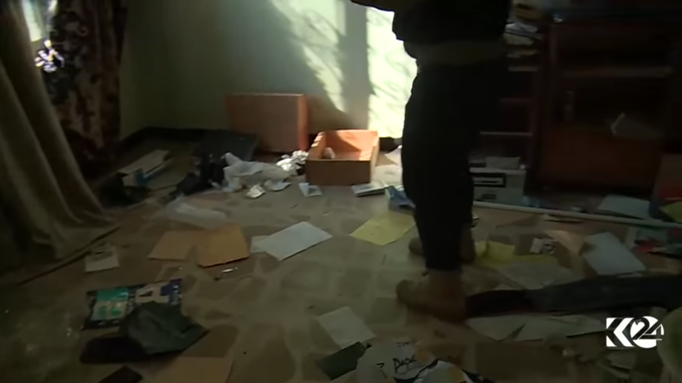 بالصور.. القوات العراقية تدخل السجن المركزي لداعش بالموصل