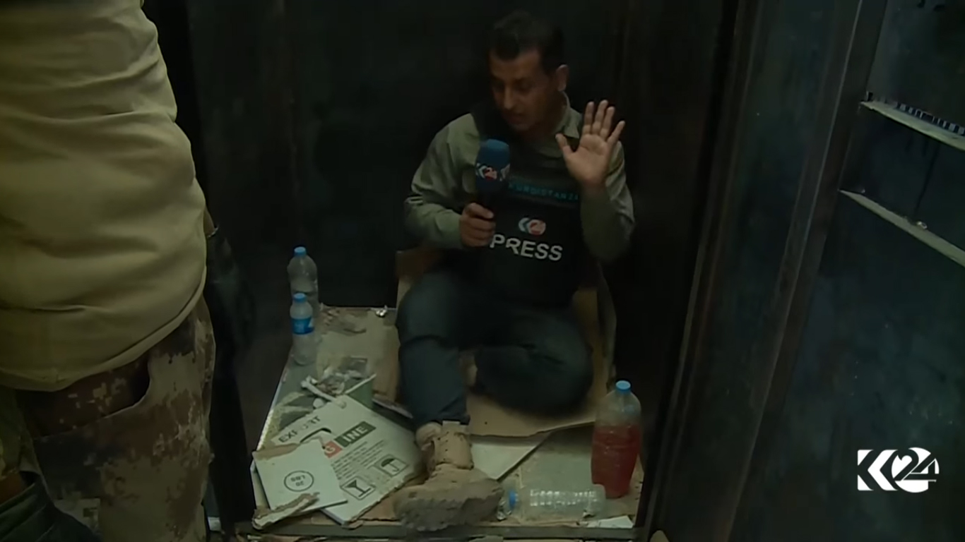 بالصور.. القوات العراقية تدخل السجن المركزي لداعش بالموصل