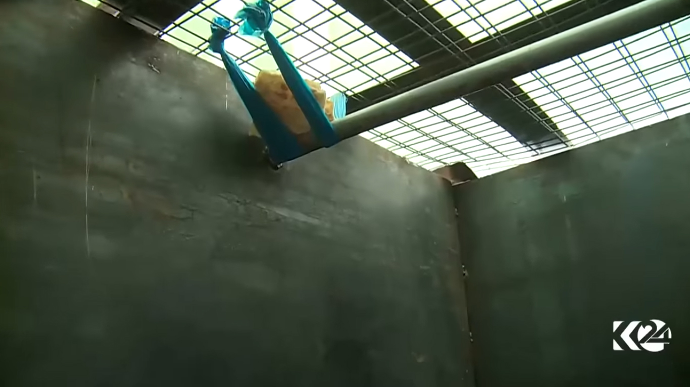 بالصور.. القوات العراقية تدخل السجن المركزي لداعش بالموصل