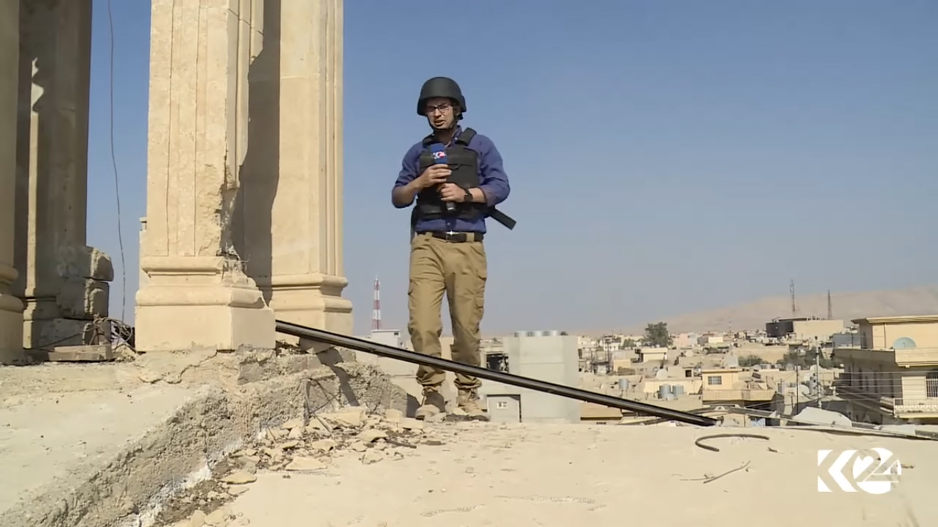 بالصور.. كوردستان24  تقرع أجراس إحدى كنائس برطلة بعد تحريرها 