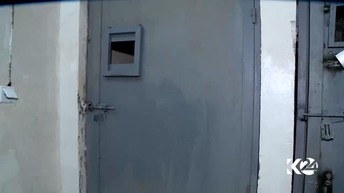 بالصور.. آسايش كركوك تكشف سجنا سريا لداعش 