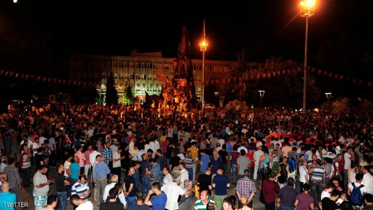 ارتفاع حصيلة قتلى محاولة الانقلاب واعتقال 1563 عسكرياً