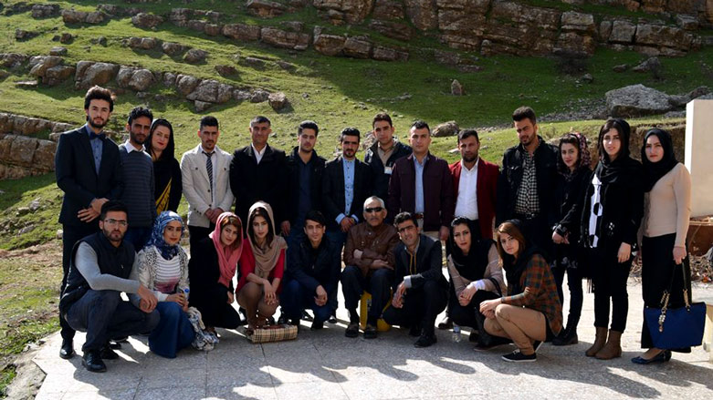رۆژی ڤاڵانتاین لە ماڵی عەلی عاشق