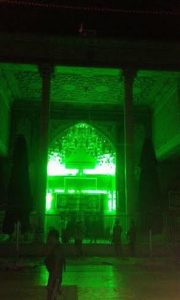 بە وێنە: مەزارگەی سەید محەمەد لە پێش تەقینەوەكان و پاش تەقینەوەكان