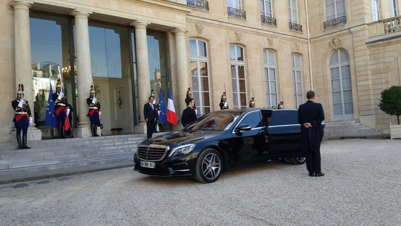 بارزانی گه‌یشته‌ كۆشكی سه‌رۆكایه‌تی فه‌ڕه‌نسا