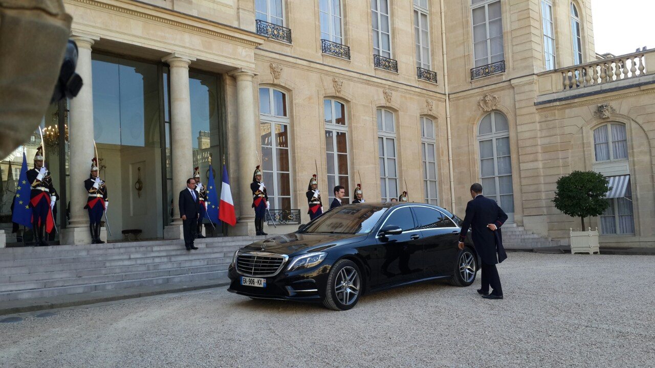 بارزانی گه‌یشته‌ كۆشكی سه‌رۆكایه‌تی فه‌ڕه‌نسا