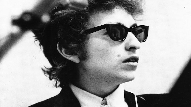 Songwriter Bob Dylan wins nobel literature prize