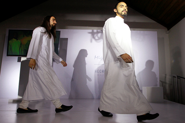 دشداشه‌ی گوللـه‌نه‌بڕیش په‌یدابوو