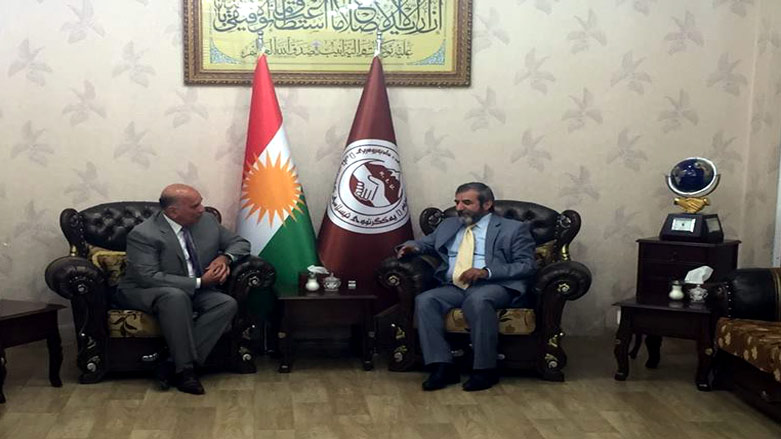 فوئاد حوسێن و سەلاحەدین بەھائەدین لە كۆبوونەوەدان