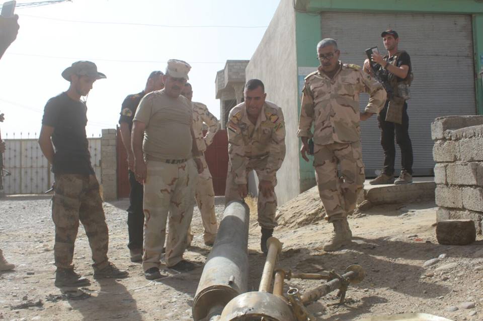 بالصور.. القوات العراقية تواصل تطهير قرى القيارة