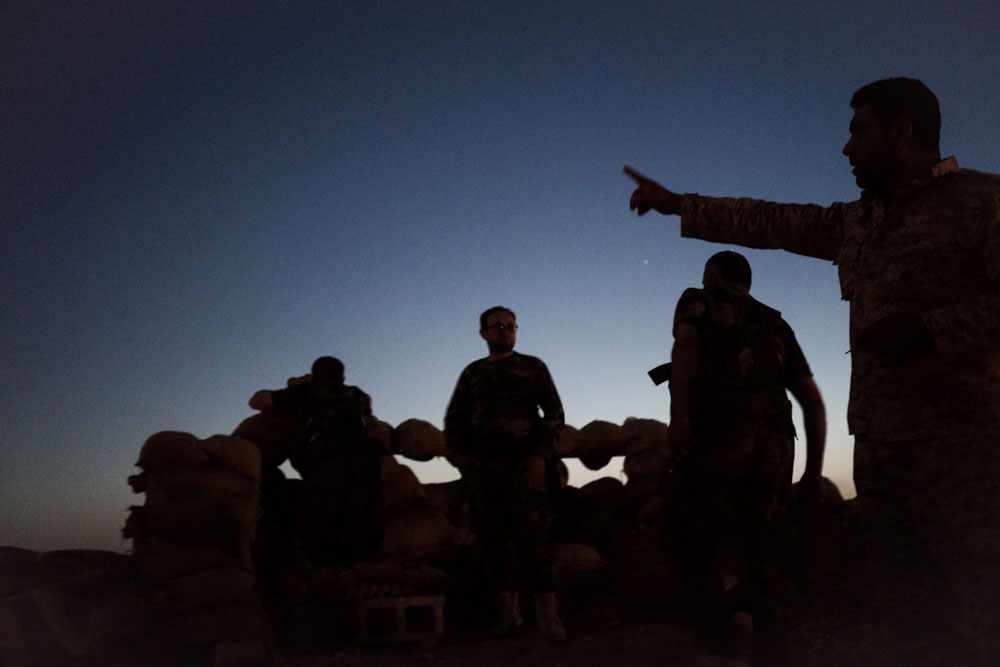 .. البيشمركة تستقبل 21 هاربا من داعش جنوب الموصل